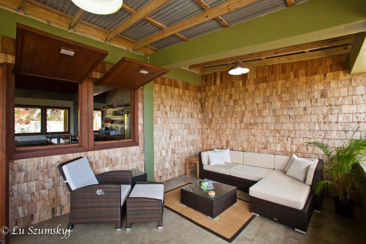 Pagua Bay House - Oceanfront Cabana'S Marigot Ngoại thất bức ảnh