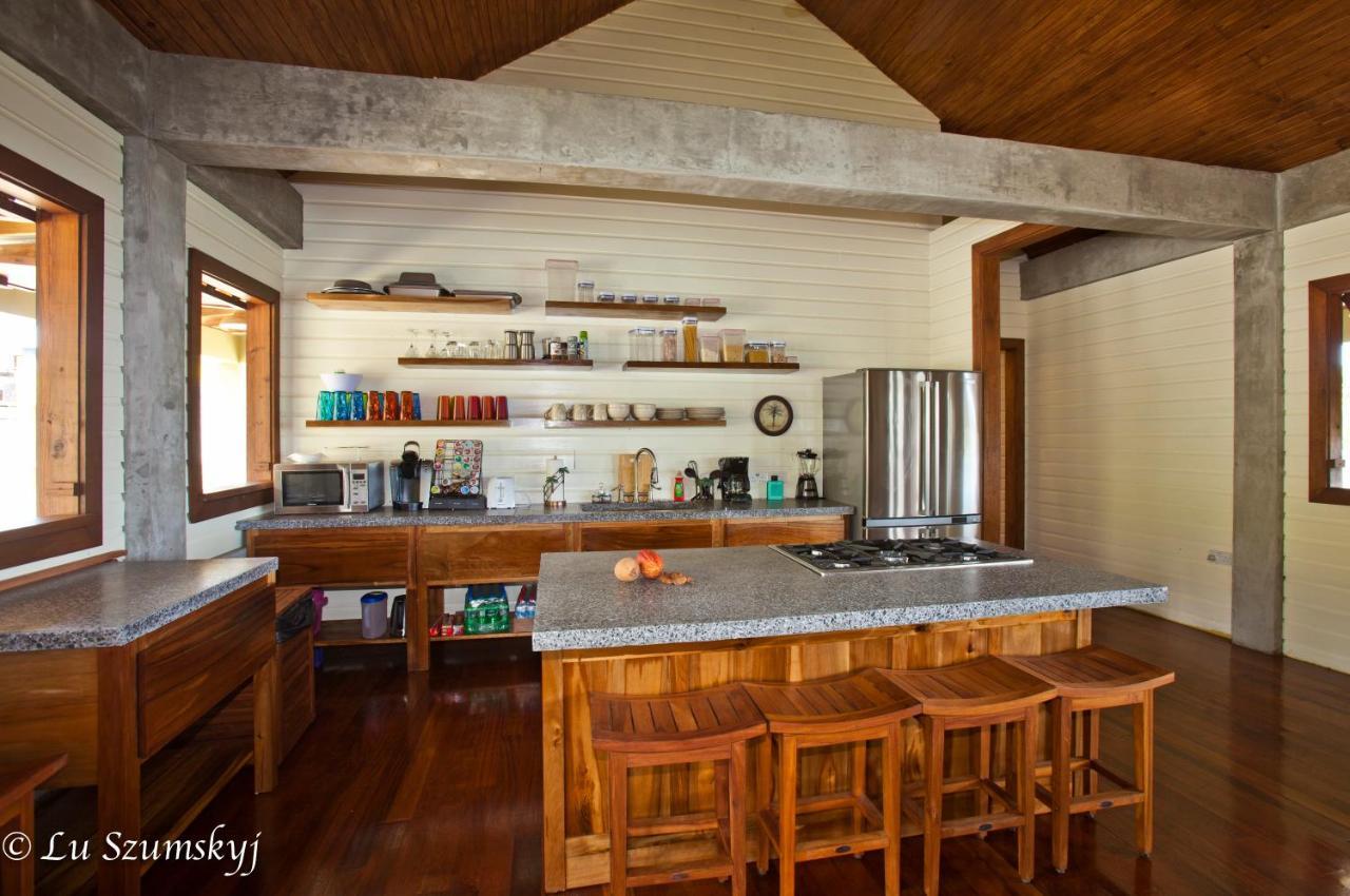 Pagua Bay House - Oceanfront Cabana'S Marigot Ngoại thất bức ảnh