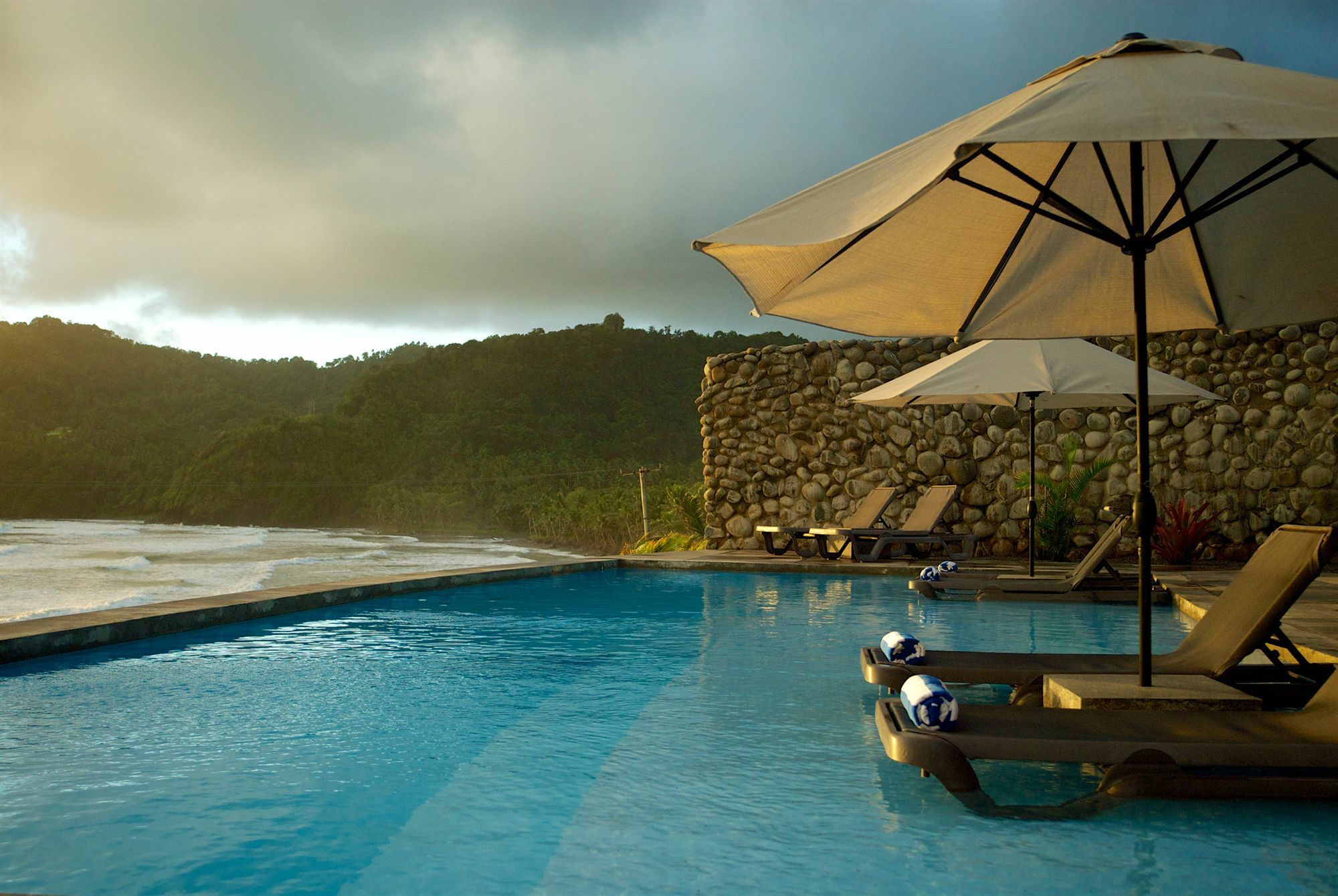 Pagua Bay House - Oceanfront Cabana'S Marigot Ngoại thất bức ảnh